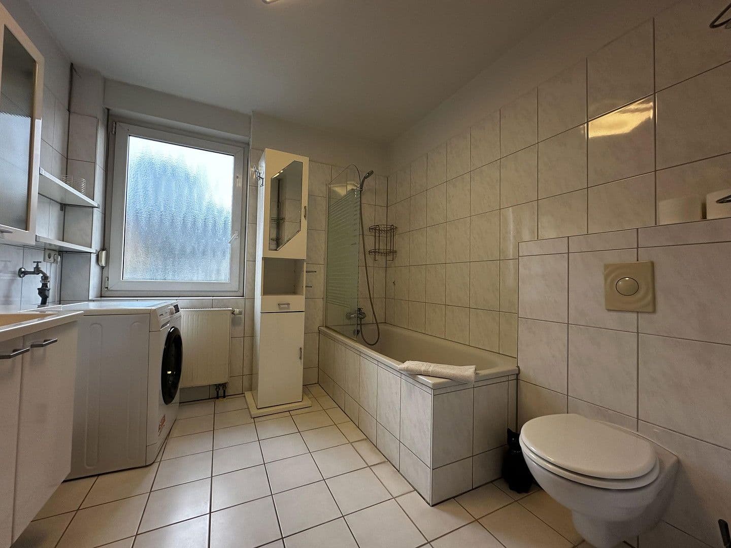 Pronájem domu 145 m², pozemek 370 m², Franz-Raveaux-Straße 32, Köln, Severní Porýní-Vestfálsko Pronájem domu 145 m², pozemek 370 m², Franz-Raveaux-Straße 32, Köln, Severní Porýní-Vestfálsko