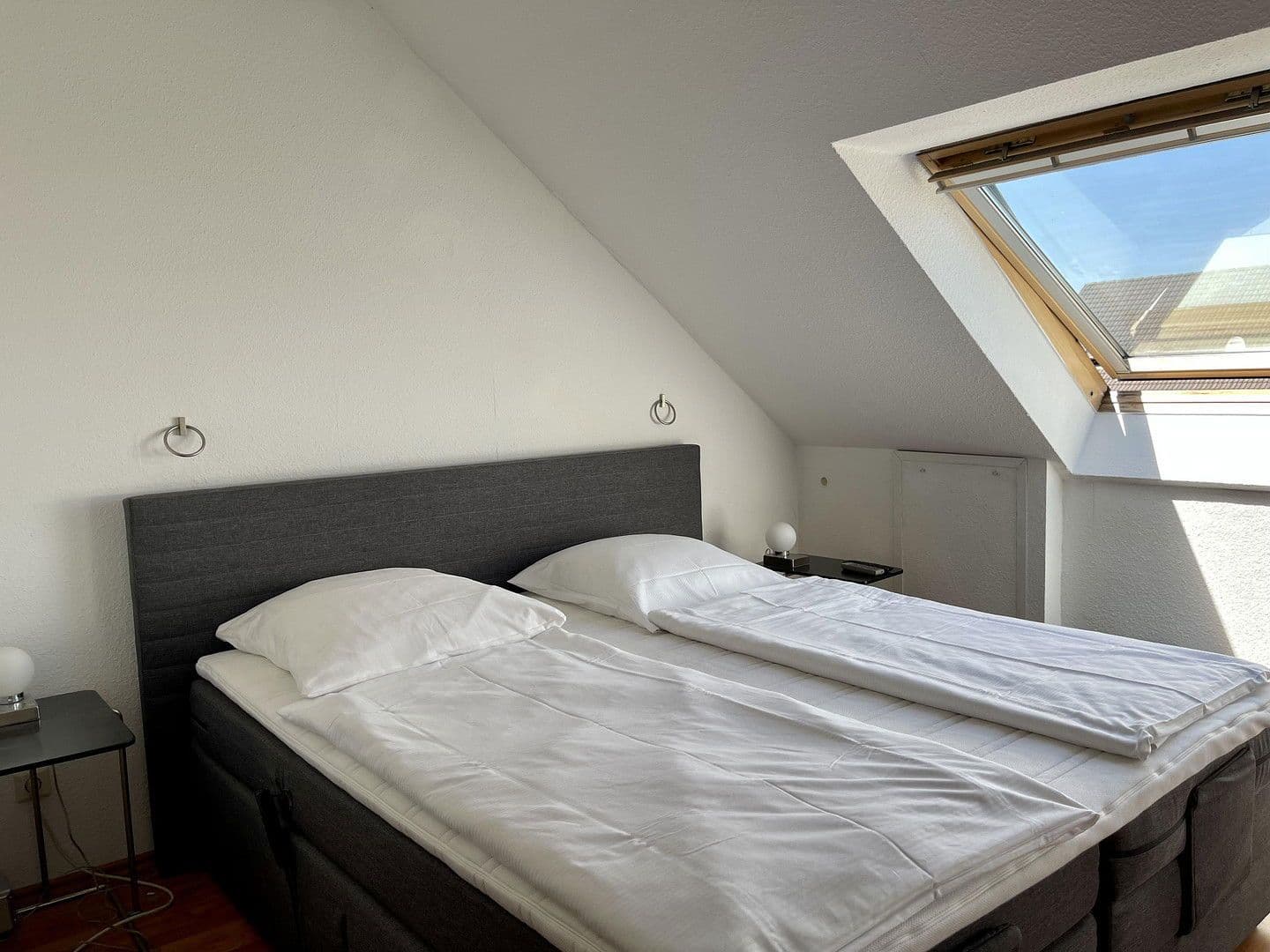 Pronájem domu 145 m², pozemek 370 m², Franz-Raveaux-Straße 32, Köln, Severní Porýní-Vestfálsko Pronájem domu 145 m², pozemek 370 m², Franz-Raveaux-Straße 32, Köln, Severní Porýní-Vestfálsko