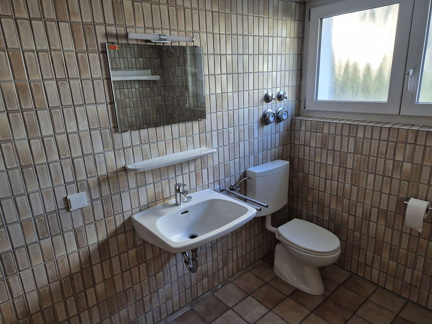 Pronájem bytu 2+1 65 m², Lameystraße 47, Pforzheim, Bádensko-Württembersko Pronájem bytu 2+1 65 m², Lameystraße 47, Pforzheim, Bádensko-Württembersko