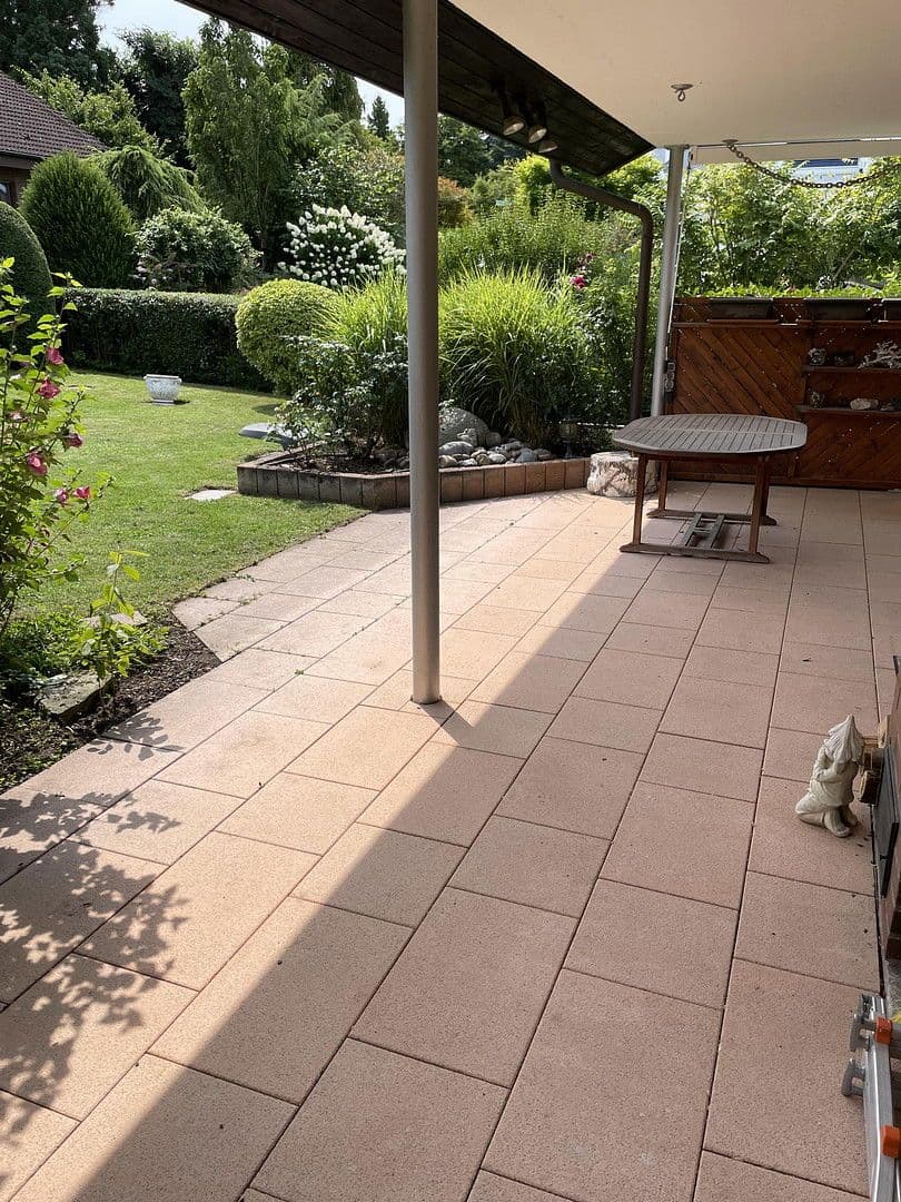 Prodej domu 186 m², pozemek 915 m², Abstatt, Bádensko-Württembersko Prodej domu 186 m², pozemek 915 m², Abstatt, Bádensko-Württembersko