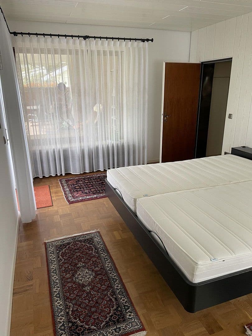 Prodej domu 186 m², pozemek 915 m², Abstatt, Bádensko-Württembersko Prodej domu 186 m², pozemek 915 m², Abstatt, Bádensko-Württembersko