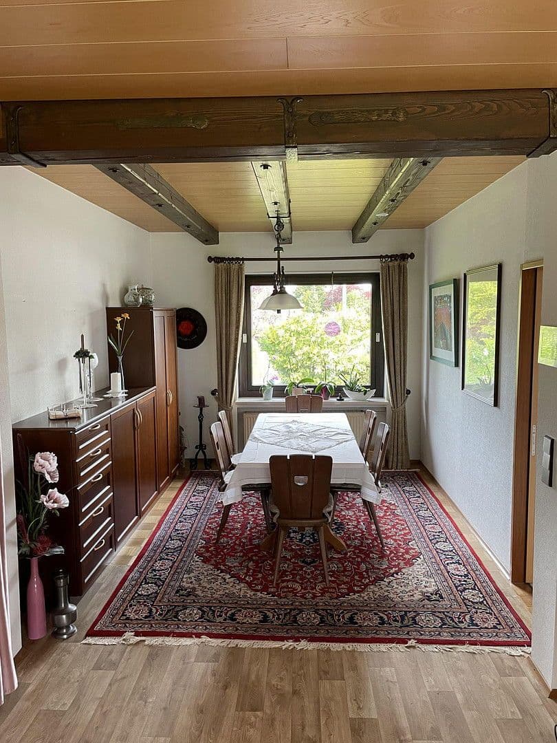 Prodej domu 186 m², pozemek 915 m², Abstatt, Bádensko-Württembersko Prodej domu 186 m², pozemek 915 m², Abstatt, Bádensko-Württembersko