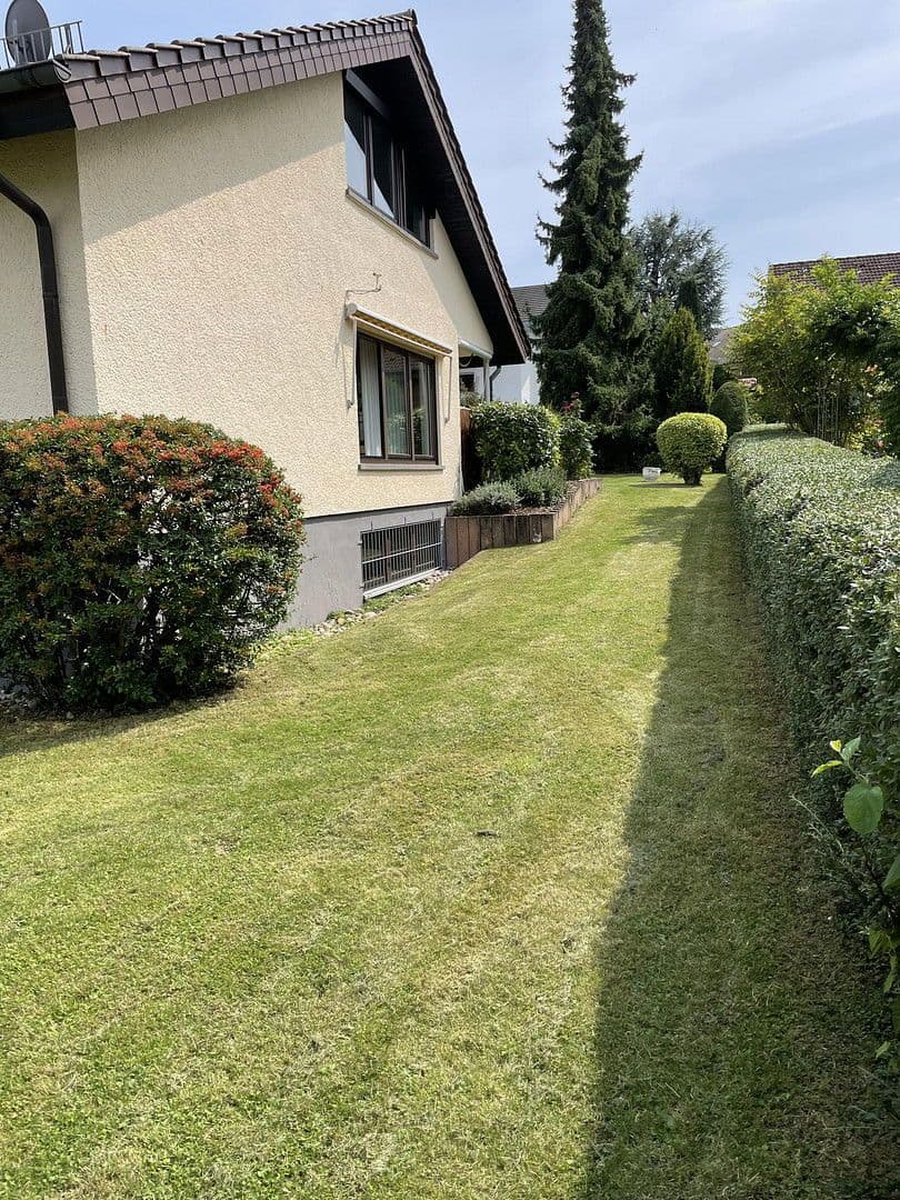 Prodej domu 186 m², pozemek 915 m², Abstatt, Bádensko-Württembersko Prodej domu 186 m², pozemek 915 m², Abstatt, Bádensko-Württembersko