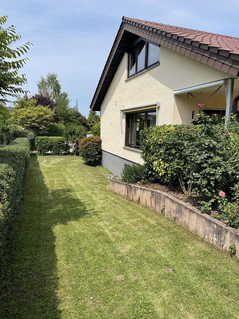 Prodej domu 186 m², pozemek 915 m², Abstatt, Bádensko-Württembersko Prodej domu 186 m², pozemek 915 m², Abstatt, Bádensko-Württembersko