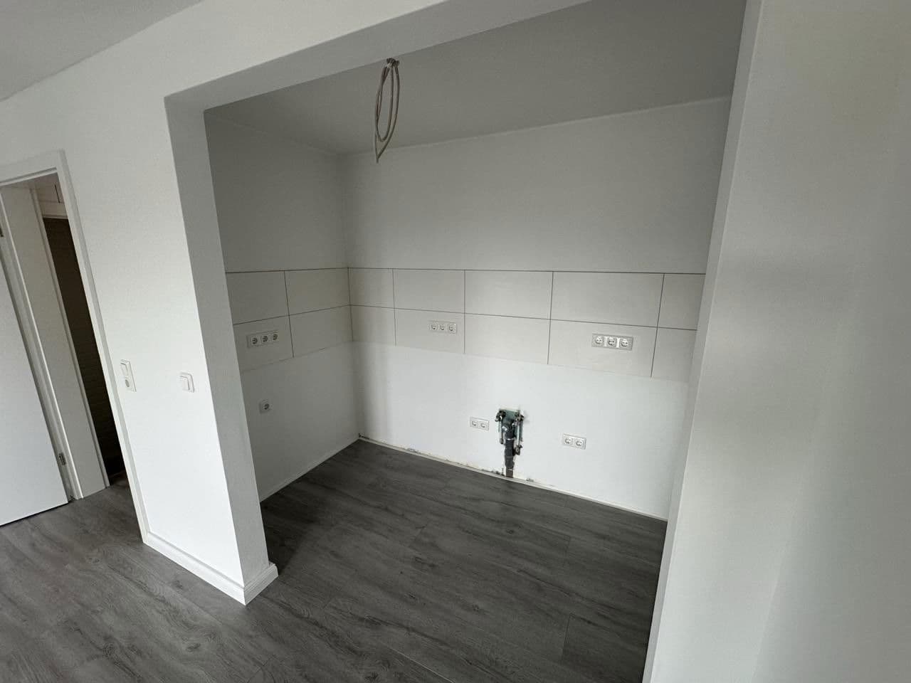 Prodej domu 77 m², pozemek 325 m², Vagel-Griep-Platz 5, Hamburg-Eißendorf, Hamburg Prodej domu 77 m², pozemek 325 m², Vagel-Griep-Platz 5, Hamburg-Eißendorf, Hamburg