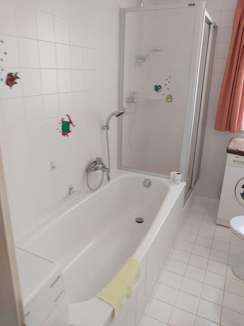 Pronájem bytu 3+1 86 m², Hecklinger Str. 8, Aschersleben, Sasko-Anhaltsko Pronájem bytu 3+1 86 m², Hecklinger Str. 8, Aschersleben, Sasko-Anhaltsko