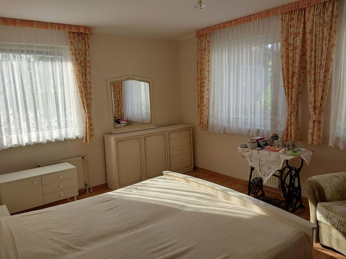 Pronájem bytu 3+1 86 m², Hecklinger Str. 8, Aschersleben, Sasko-Anhaltsko Pronájem bytu 3+1 86 m², Hecklinger Str. 8, Aschersleben, Sasko-Anhaltsko