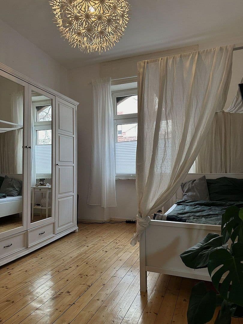 Pronájem bytu 3+1 78 m², Bach Str. 77, Karlsruhe, Bádensko-Württembersko Pronájem bytu 3+1 78 m², Bach Str. 77, Karlsruhe, Bádensko-Württembersko