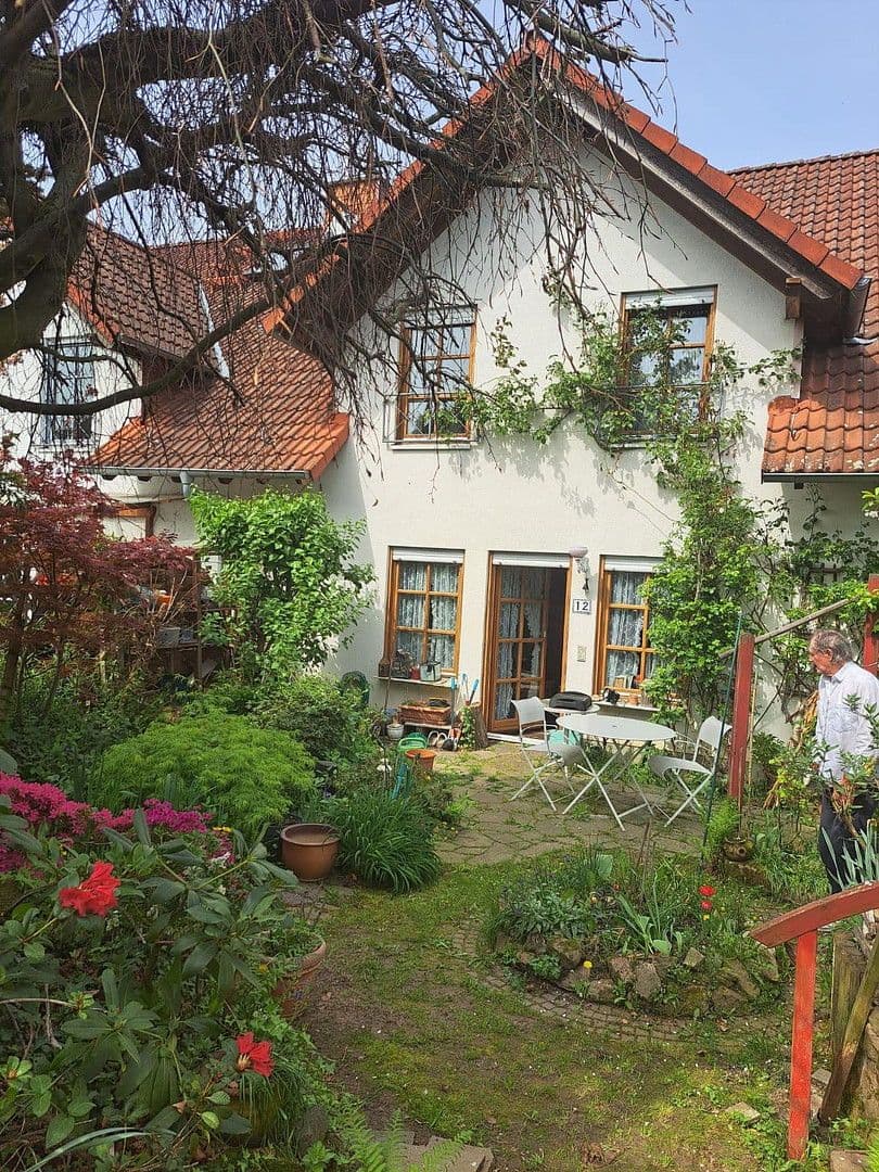 Prodej domu 168 m², pozemek 300 m², Fürth, Hessen Prodej domu 168 m², pozemek 300 m², Fürth, Hessen