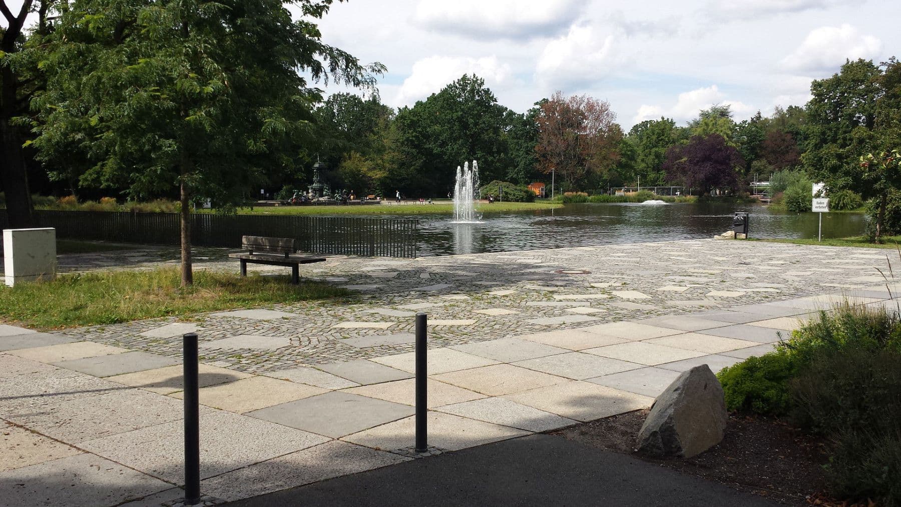 Pronájem bytu 2+1 50 m², Bayreuther Str., Nürnberg, Bavorsko Pronájem bytu 2+1 50 m², Bayreuther Str., Nürnberg, Bavorsko