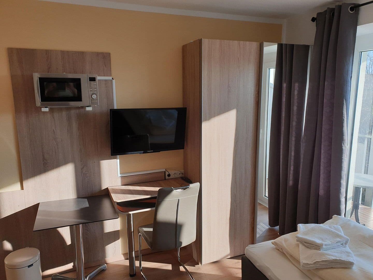 Pronájem bytu 1+1 17 m², Baldhamer Straße 72, Vaterstetten, Bavorsko Pronájem bytu 1+1 17 m², Baldhamer Straße 72, Vaterstetten, Bavorsko