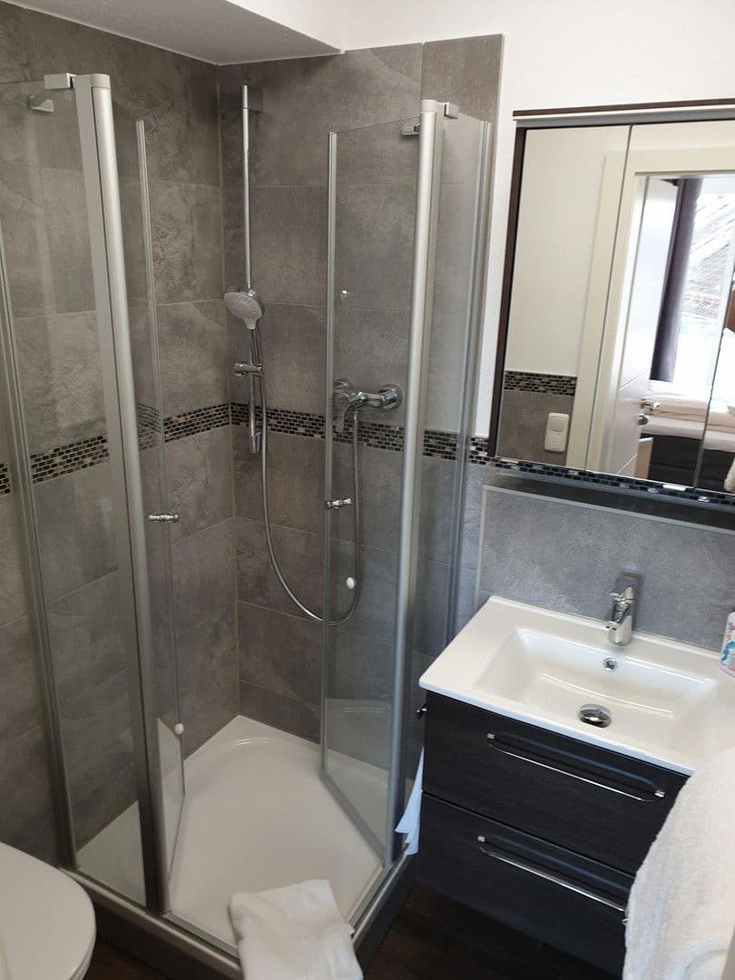 Pronájem bytu 1+1 17 m², Baldhamer Straße 72, Vaterstetten, Bavorsko Pronájem bytu 1+1 17 m², Baldhamer Straße 72, Vaterstetten, Bavorsko