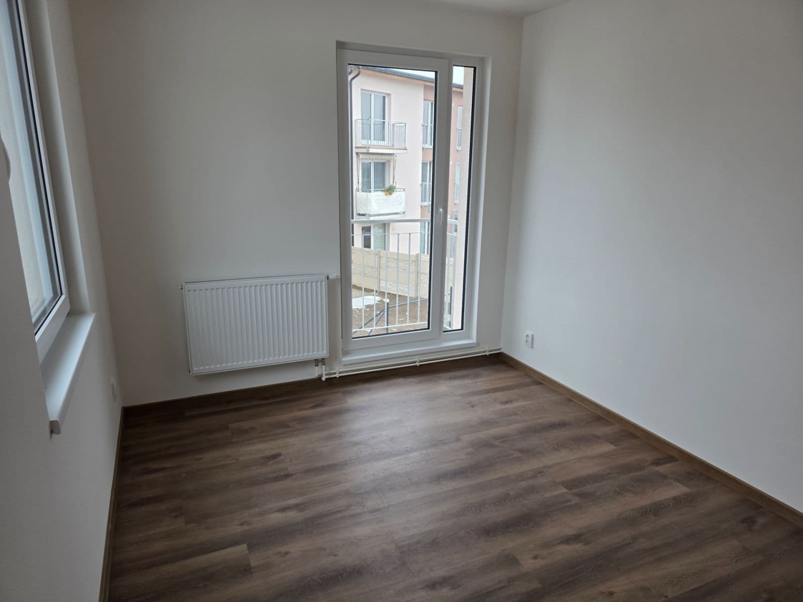 Pronájem bytu 2+kk 40 m², Vestecká, Nehvizdy, Středočeský kraj Pronájem bytu 2+kk 40 m², Vestecká, Nehvizdy, Středočeský kraj