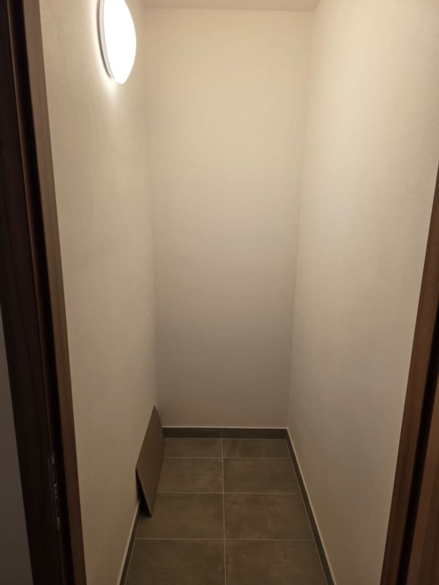 Pronájem bytu 2+kk 40 m², Vestecká, Nehvizdy, Středočeský kraj Pronájem bytu 2+kk 40 m², Vestecká, Nehvizdy, Středočeský kraj