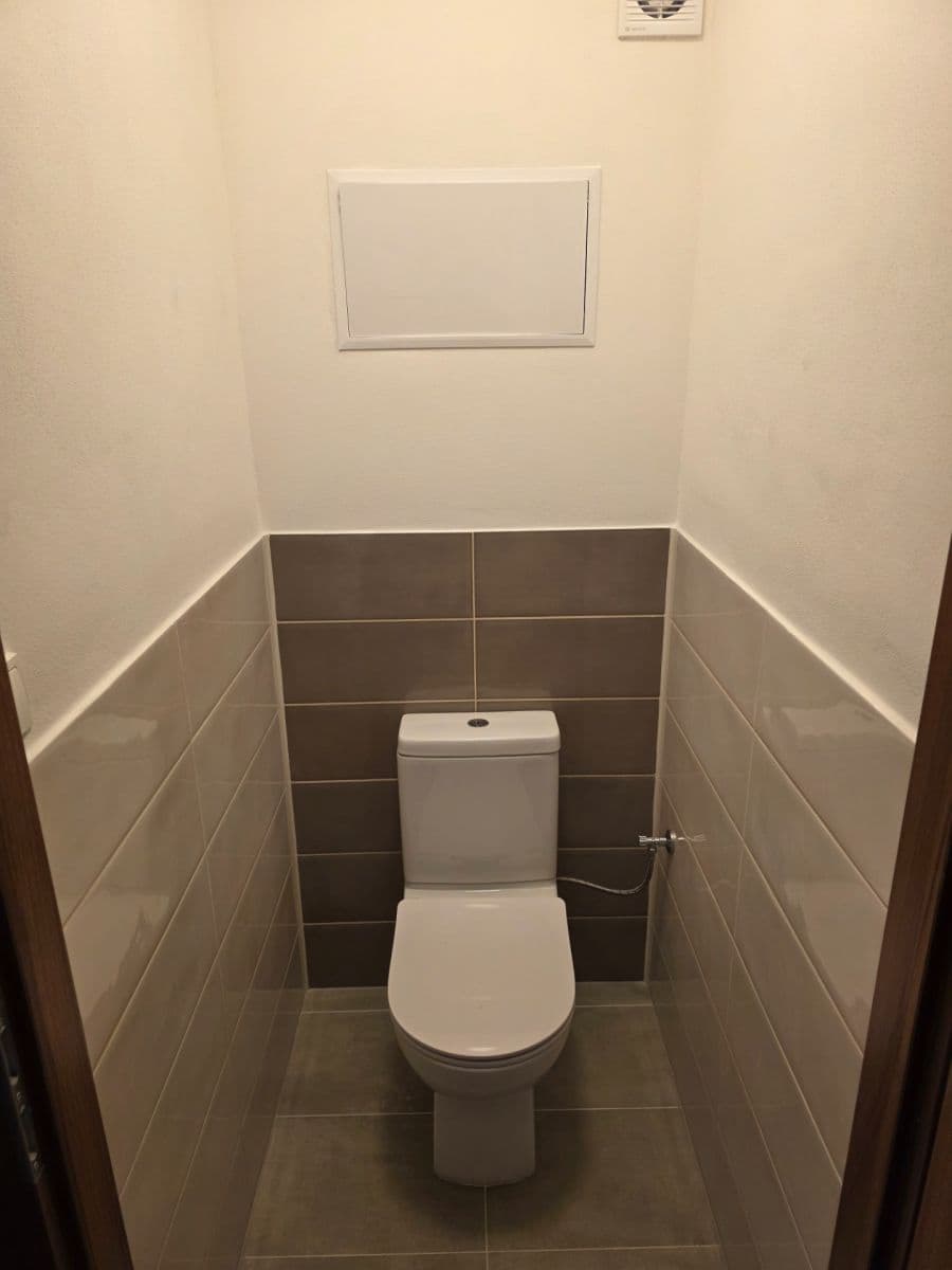 Pronájem bytu 2+kk 40 m², Vestecká, Nehvizdy, Středočeský kraj Pronájem bytu 2+kk 40 m², Vestecká, Nehvizdy, Středočeský kraj