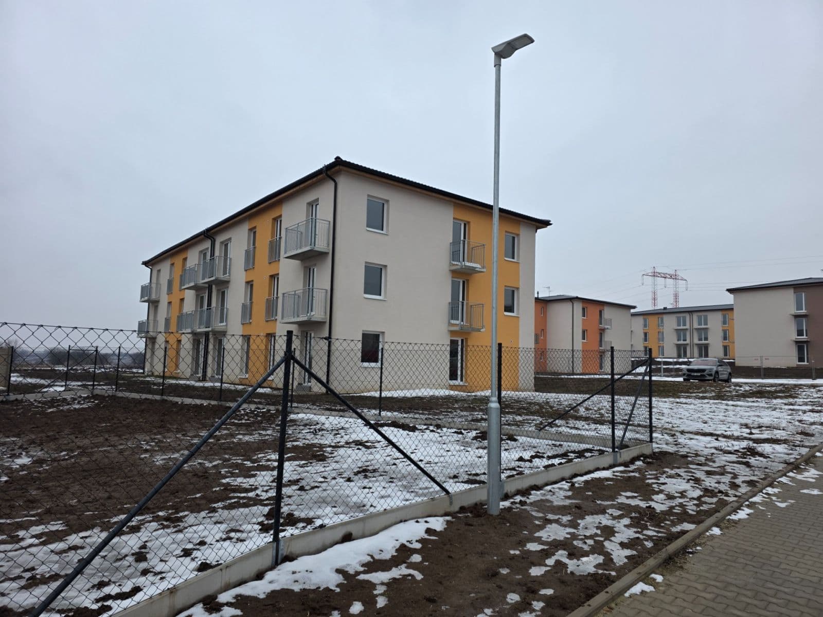 Pronájem bytu 2+kk 40 m², Vestecká, Nehvizdy, Středočeský kraj Pronájem bytu 2+kk 40 m², Vestecká, Nehvizdy, Středočeský kraj