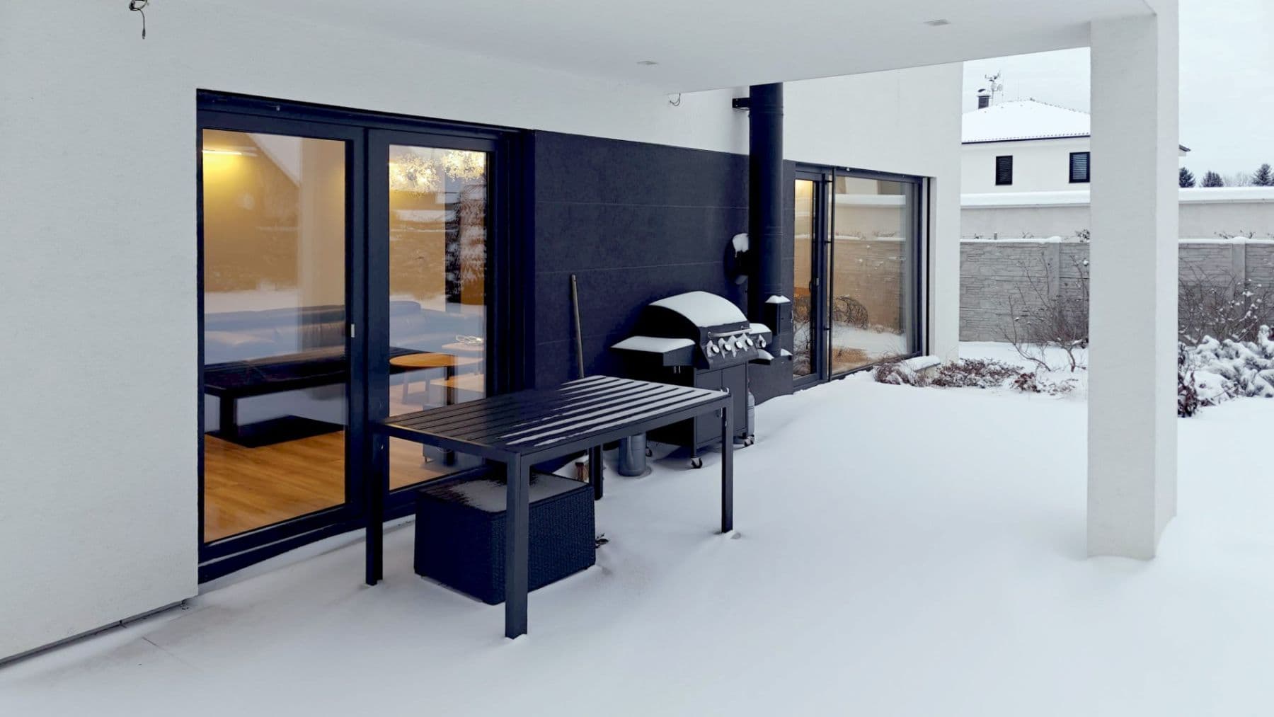 Prodej domu 190 m², pozemek 1.132 m², Bezová, Mukařov, Středočeský kraj Prodej domu 190 m², pozemek 1.132 m², Bezová, Mukařov, Středočeský kraj