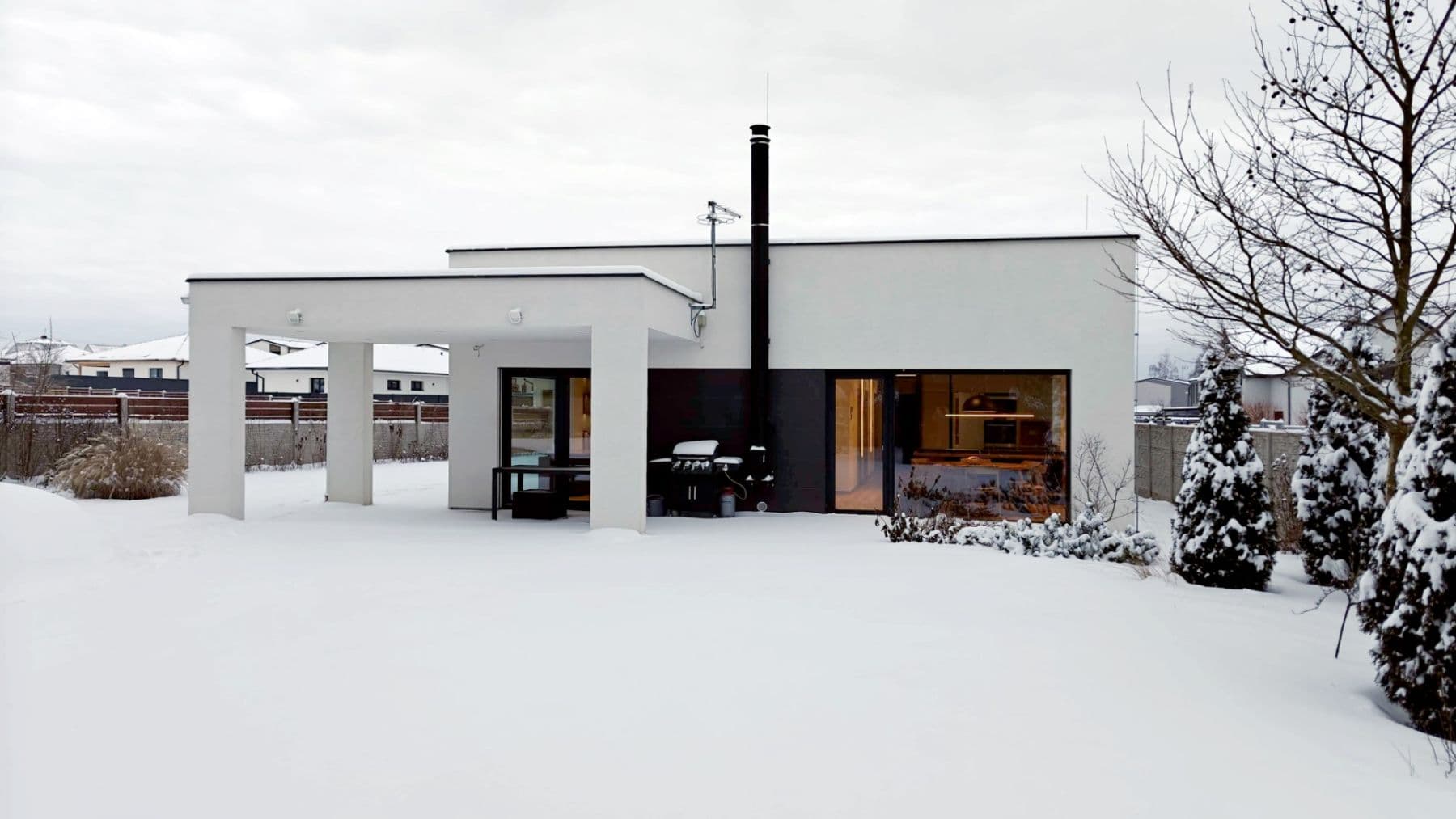 Prodej domu 190 m², pozemek 1.132 m², Bezová, Mukařov, Středočeský kraj Prodej domu 190 m², pozemek 1.132 m², Bezová, Mukařov, Středočeský kraj