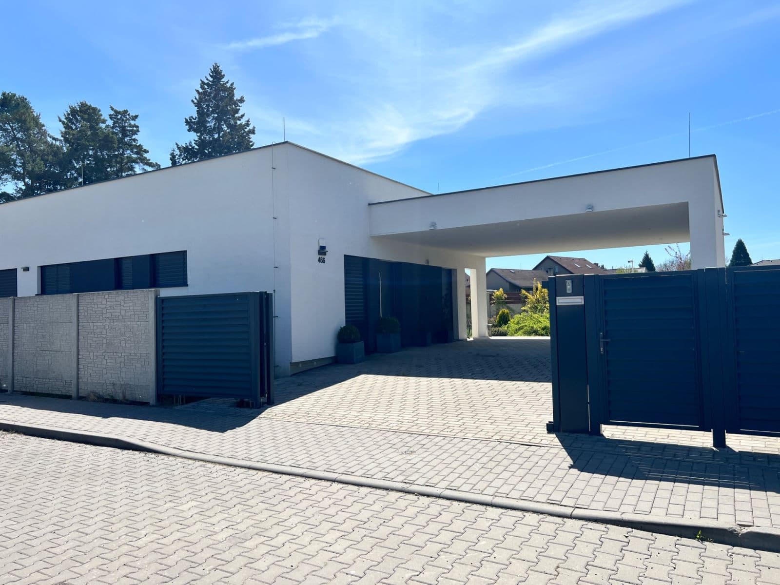 Prodej domu 190 m², pozemek 1.132 m², Bezová, Mukařov, Středočeský kraj Prodej domu 190 m², pozemek 1.132 m², Bezová, Mukařov, Středočeský kraj