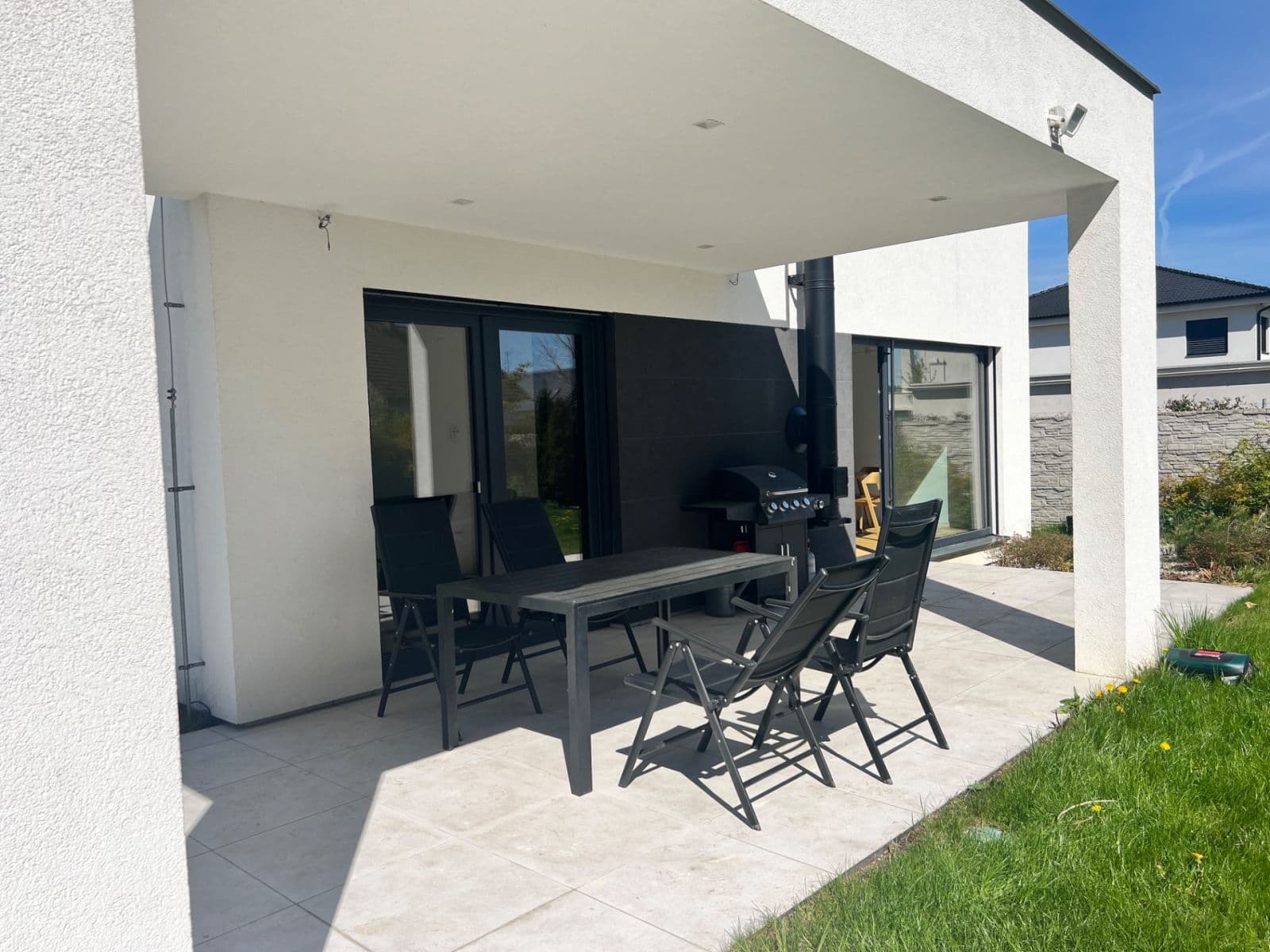 Prodej domu 190 m², pozemek 1.132 m², Bezová, Mukařov, Středočeský kraj Prodej domu 190 m², pozemek 1.132 m², Bezová, Mukařov, Středočeský kraj