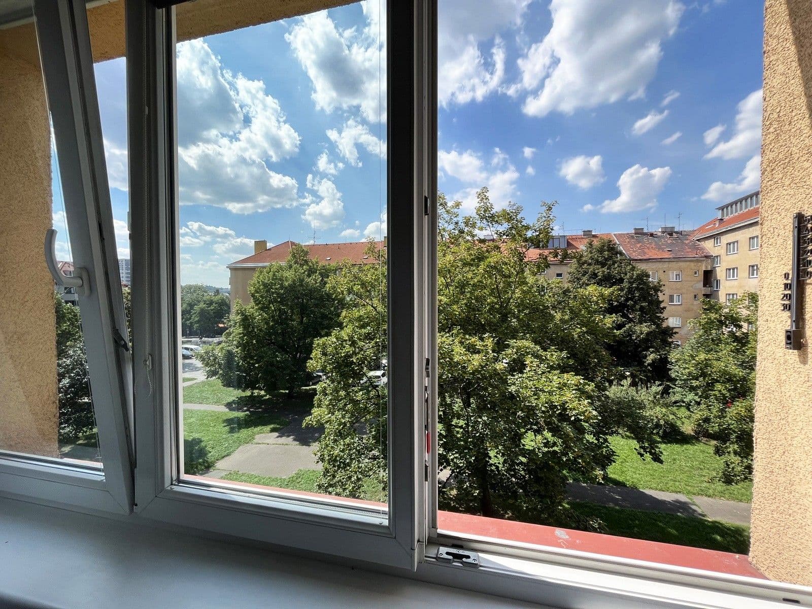 Pronájem bytu 2+kk 36 m², Pod Strojírnami, Praha, Praha Pronájem bytu 2+kk 36 m², Pod Strojírnami, Praha, Praha