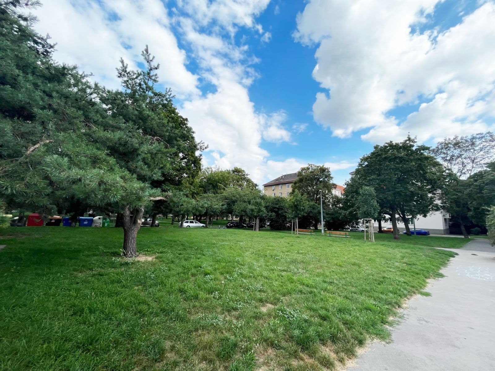 Pronájem bytu 2+kk 36 m², Pod Strojírnami, Praha, Praha Pronájem bytu 2+kk 36 m², Pod Strojírnami, Praha, Praha