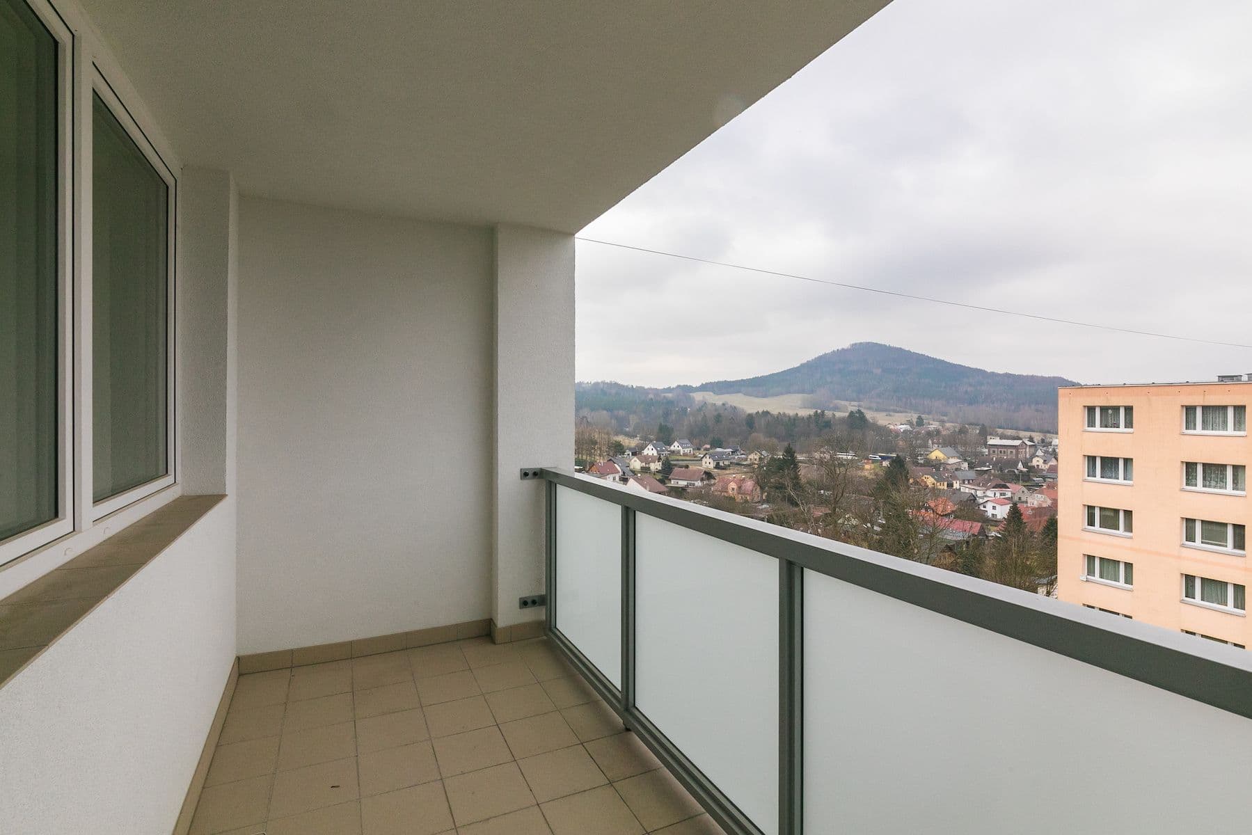 Prodej bytu 3+1 67 m², Sídliště, Cvikov, Liberecký kraj Prodej bytu 3+1 67 m², Sídliště, Cvikov, Liberecký kraj