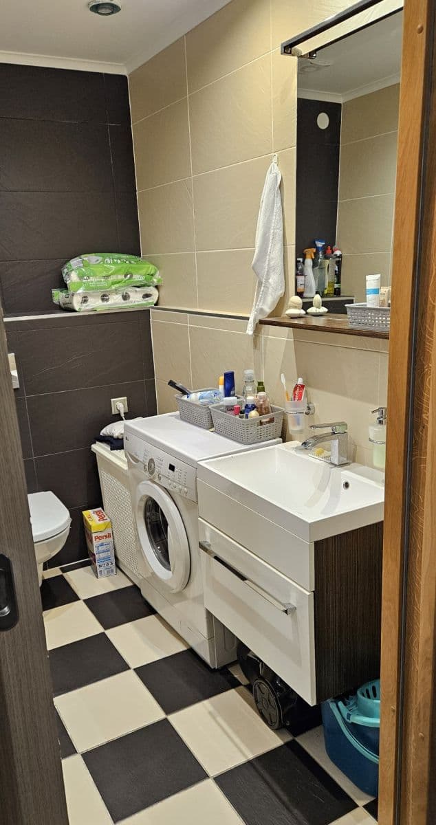 Pronájem bytu 1+kk 34 m², Nechvílova, Praha, Praha Pronájem bytu 1+kk 34 m², Nechvílova, Praha, Praha