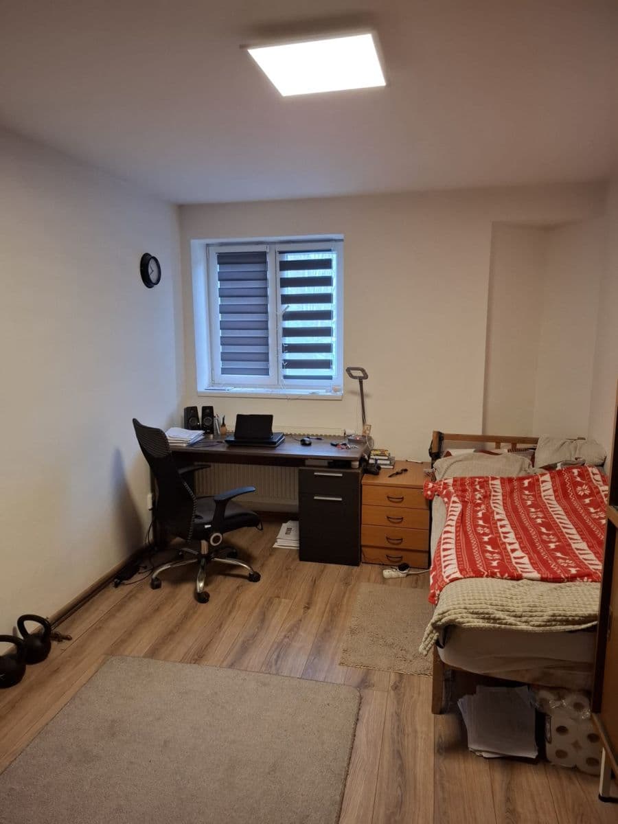 Pronájem bytu 2+kk 48 m², V Podskalí, Hostivice, Středočeský kraj Pronájem bytu 2+kk 48 m², V Podskalí, Hostivice, Středočeský kraj