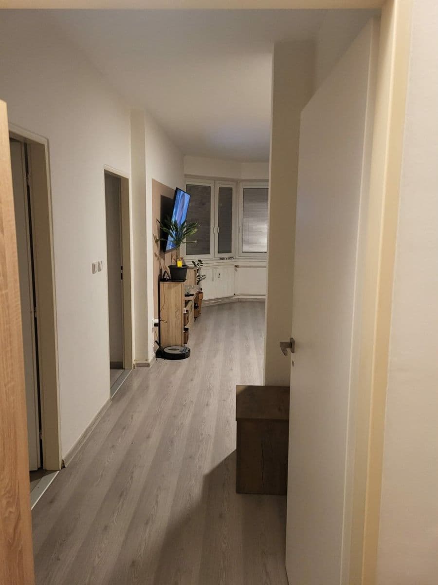 Pronájem bytu 2+1 56 m², Horní, Ostrava, Moravskoslezský kraj Pronájem bytu 2+1 56 m², Horní, Ostrava, Moravskoslezský kraj