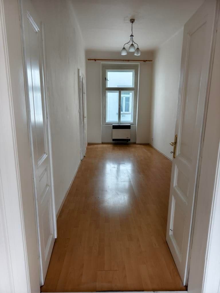 Pronájem bytu 3+1 62 m², Plzeňská, Praha, Praha Pronájem bytu 3+1 62 m², Plzeňská, Praha, Praha