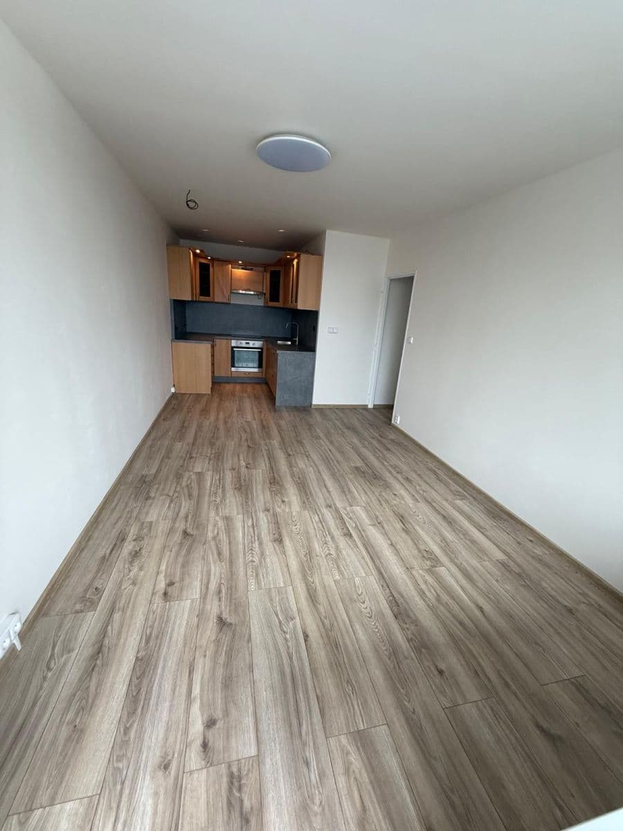 Pronájem bytu 2+kk 40 m², Třebenická, Praha, Praha Pronájem bytu 2+kk 40 m², Třebenická, Praha, Praha