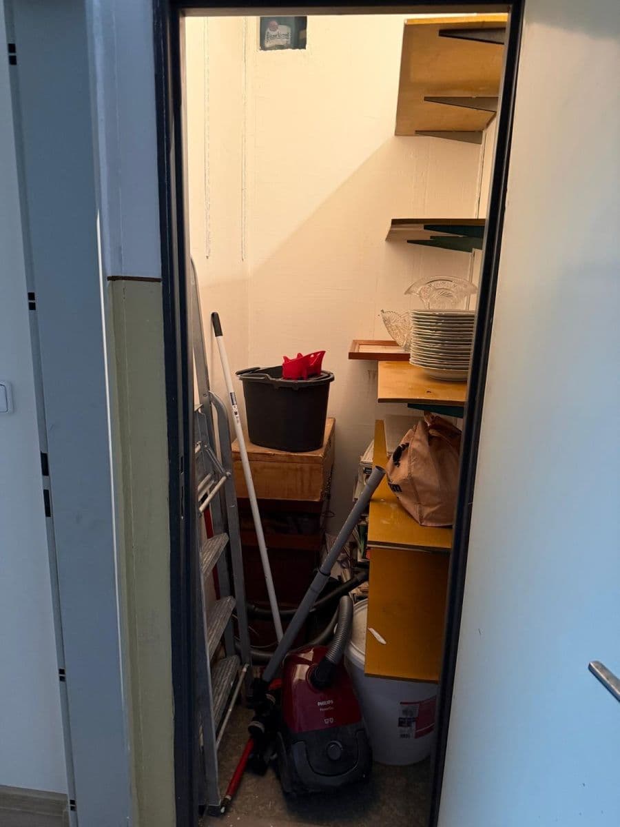 Pronájem bytu 2+kk 40 m², Třebenická, Praha, Praha Pronájem bytu 2+kk 40 m², Třebenická, Praha, Praha