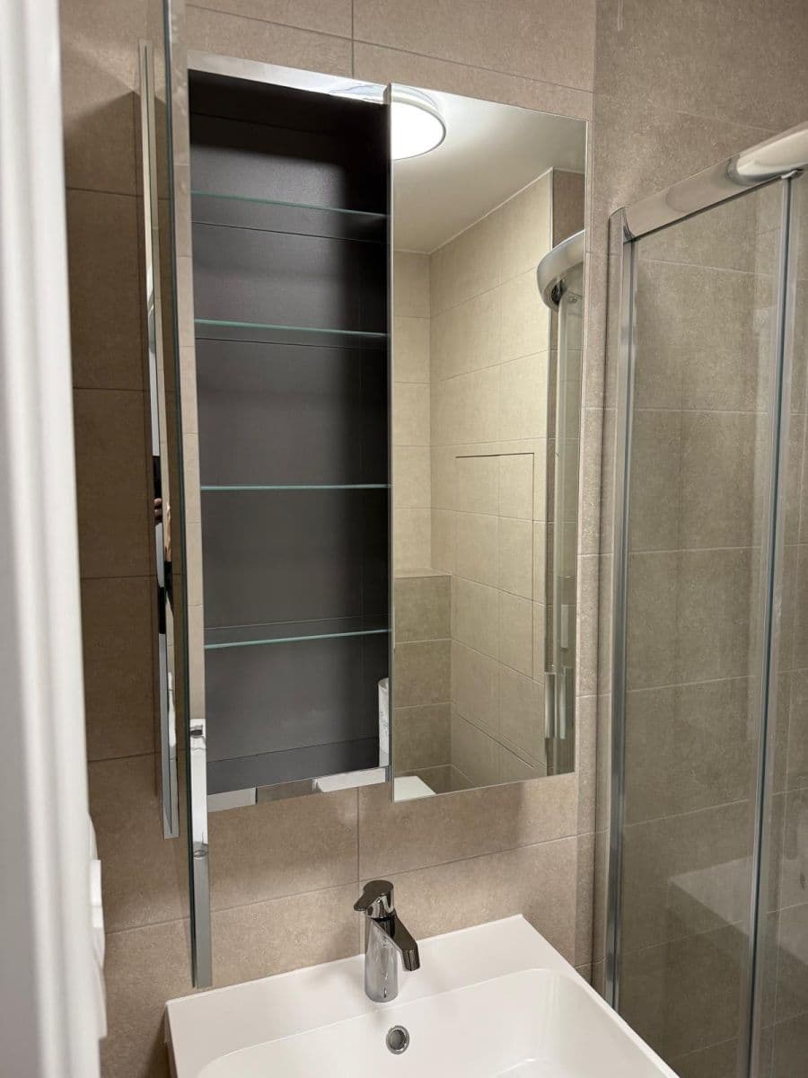 Pronájem bytu 2+kk 40 m², Třebenická, Praha, Praha Pronájem bytu 2+kk 40 m², Třebenická, Praha, Praha