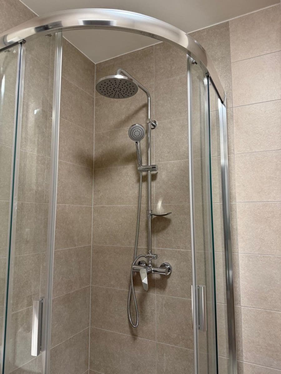 Pronájem bytu 2+kk 40 m², Třebenická, Praha, Praha Pronájem bytu 2+kk 40 m², Třebenická, Praha, Praha