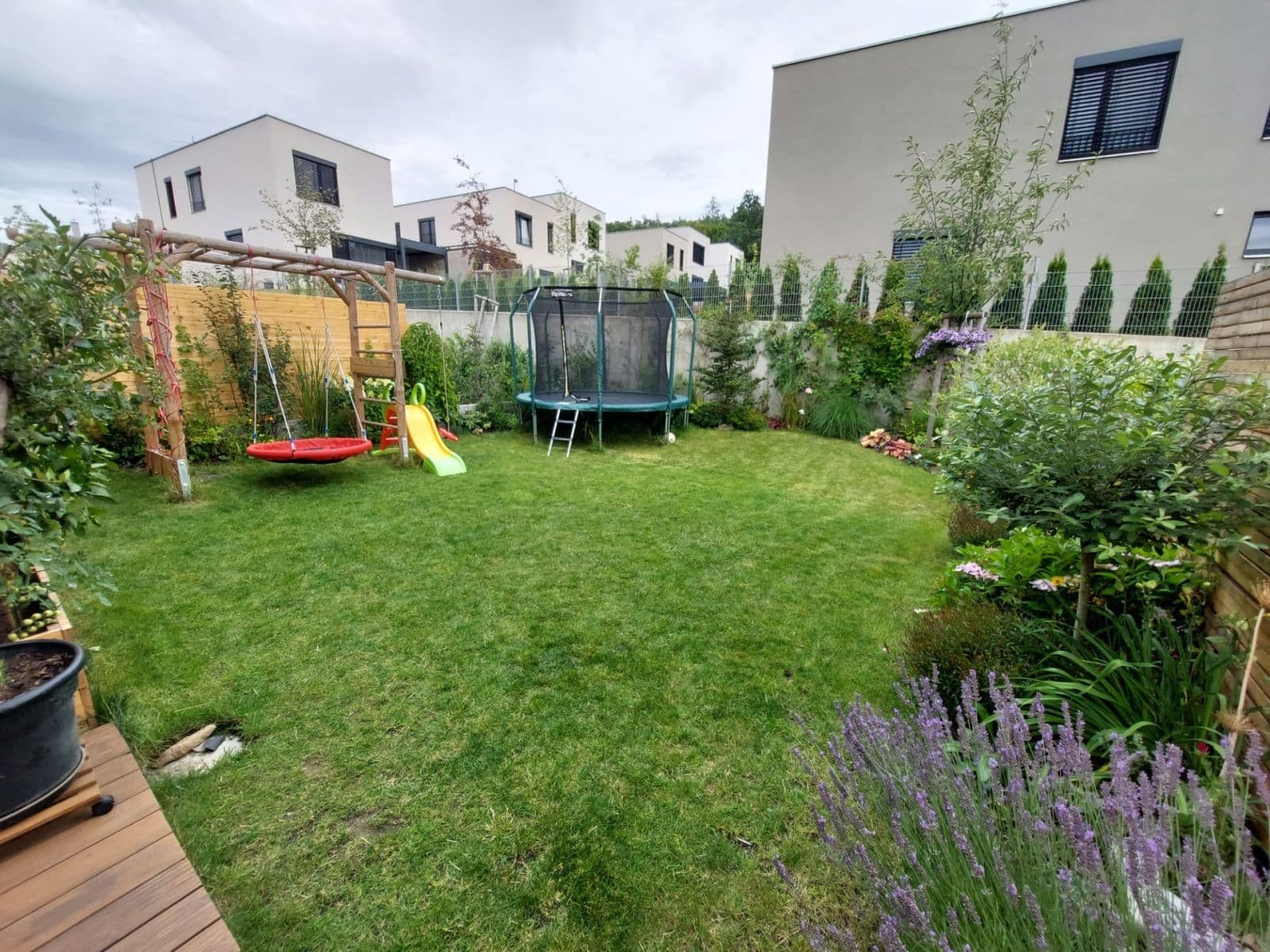 Prodej domu 135 m², pozemek 302 m², Do Koutů, Praha, Praha Prodej domu 135 m², pozemek 302 m², Do Koutů, Praha, Praha