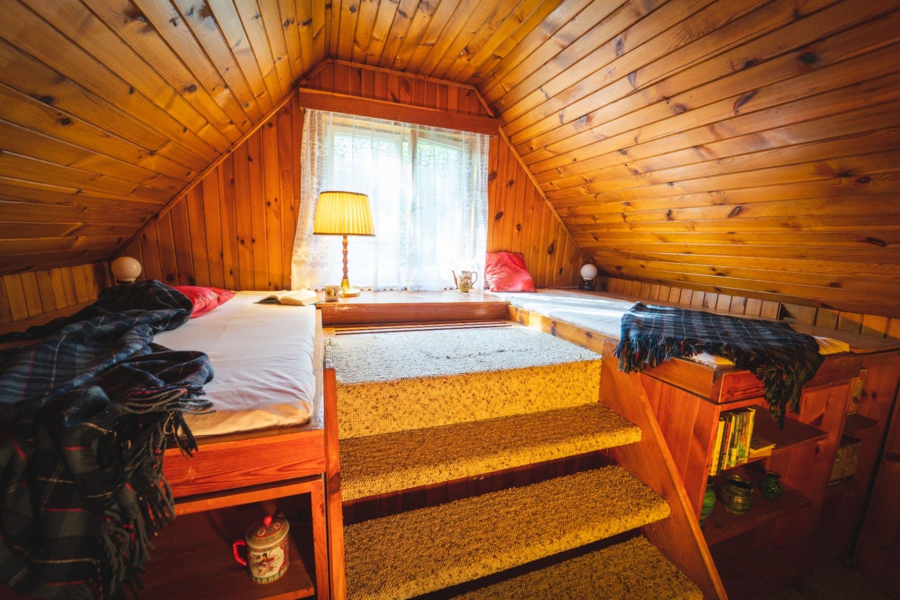 Prodej domu 241 m², pozemek 2.209 m², Chrášťany, Středočeský kraj Prodej domu 241 m², pozemek 2.209 m², Chrášťany, Středočeský kraj