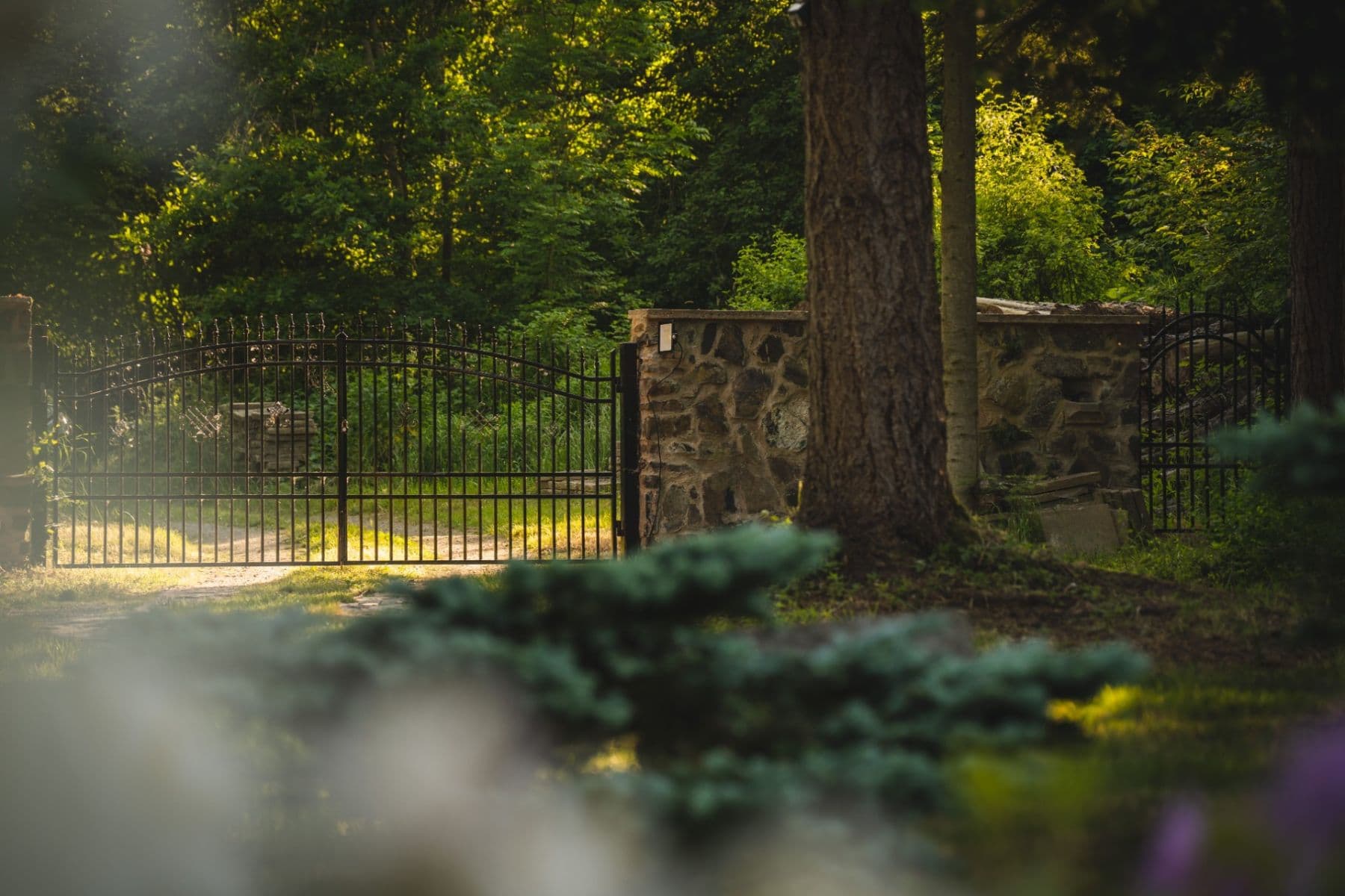 Prodej domu 241 m², pozemek 2.209 m², Chrášťany, Středočeský kraj Prodej domu 241 m², pozemek 2.209 m², Chrášťany, Středočeský kraj