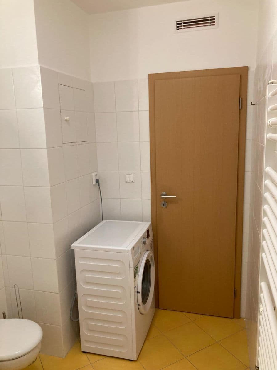 Pronájem bytu 1+kk 36 m², K Šátalce, Jesenice, Středočeský kraj Pronájem bytu 1+kk 36 m², K Šátalce, Jesenice, Středočeský kraj
