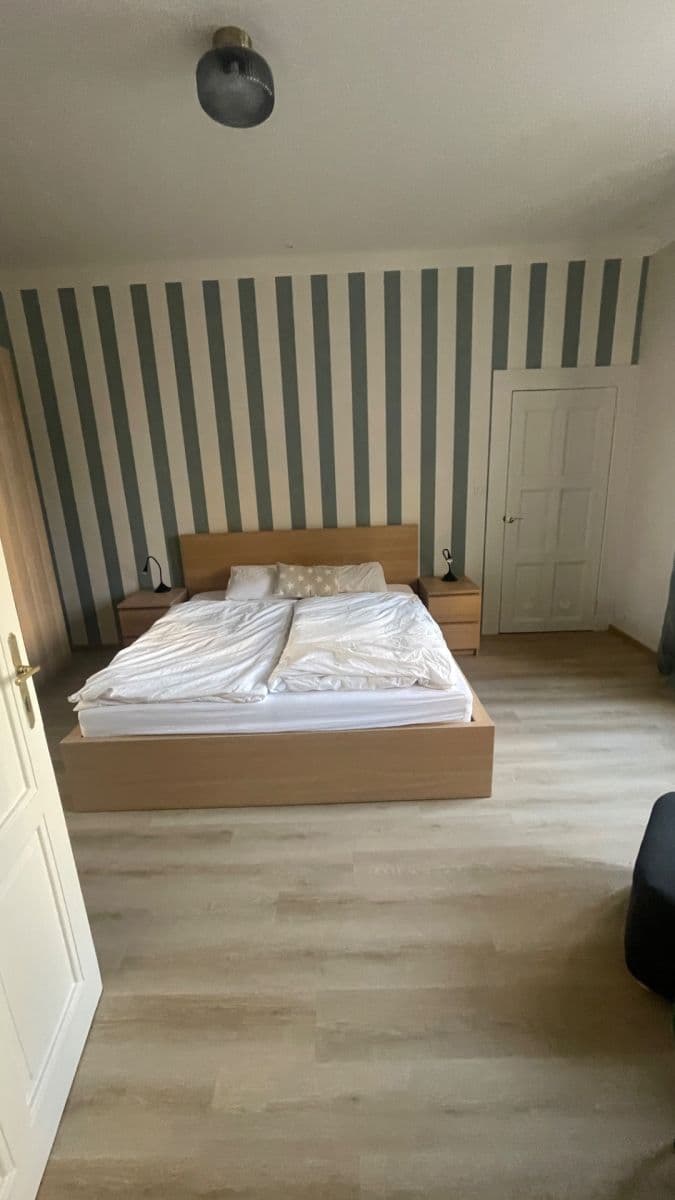 Pronájem bytu 2+kk 52 m², Bulharská, Praha, Praha Pronájem bytu 2+kk 52 m², Bulharská, Praha, Praha