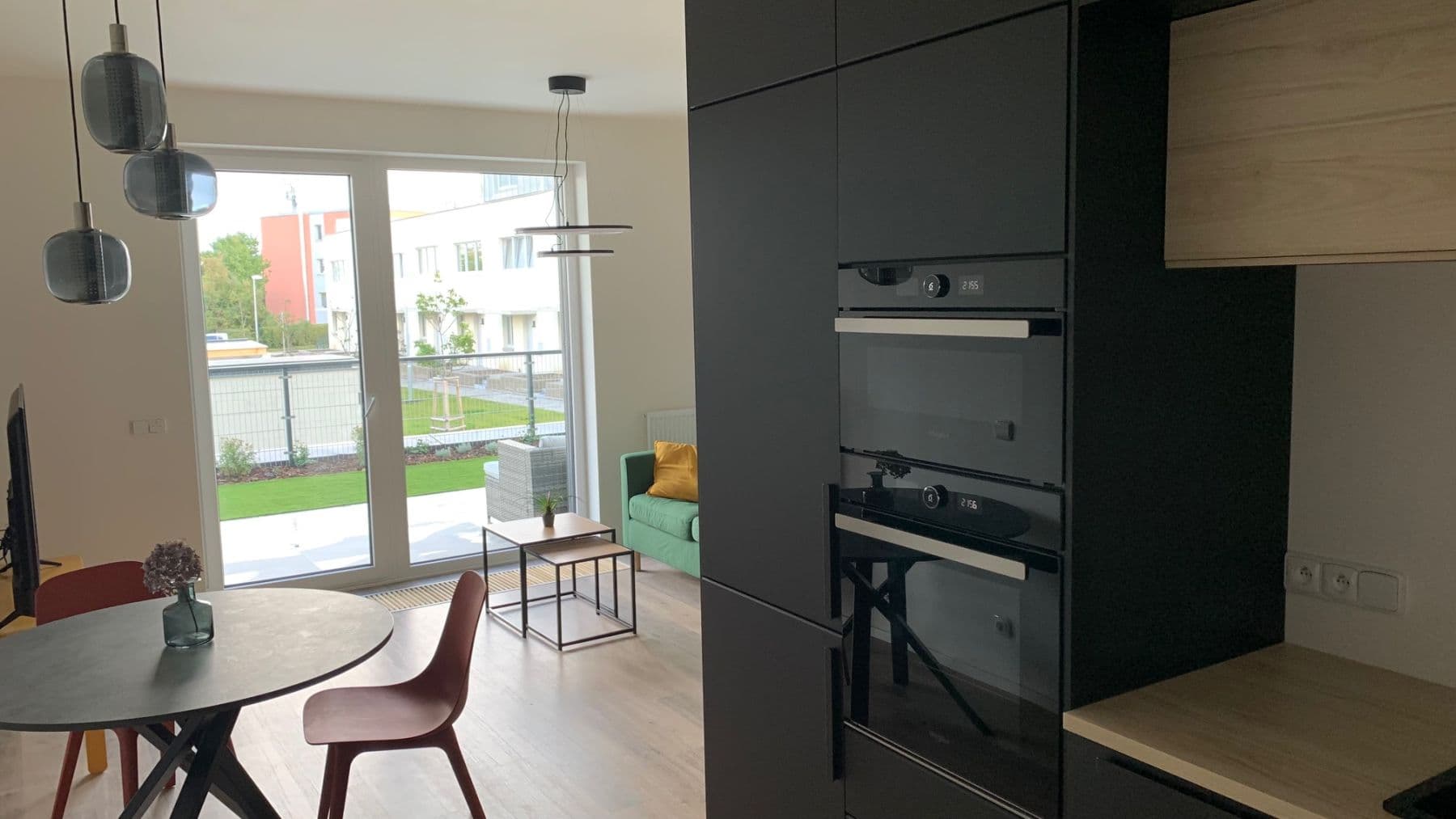 Pronájem bytu 2+kk 88 m², Křižanská, Praha, Praha Pronájem bytu 2+kk 88 m², Křižanská, Praha, Praha