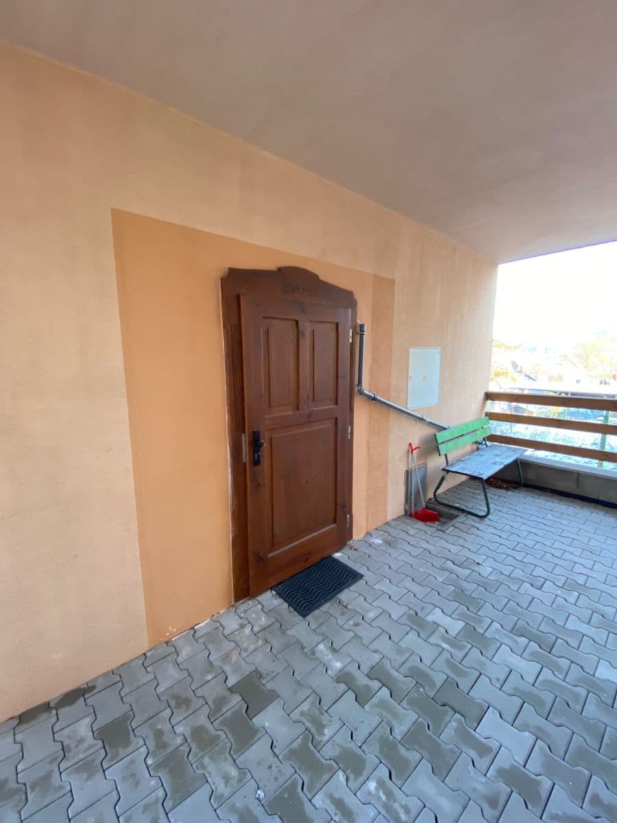 Pronájem bytu 1+kk 28 m², Pod Hájem, Jablonec nad Nisou, Liberecký kraj Pronájem bytu 1+kk 28 m², Pod Hájem, Jablonec nad Nisou, Liberecký kraj