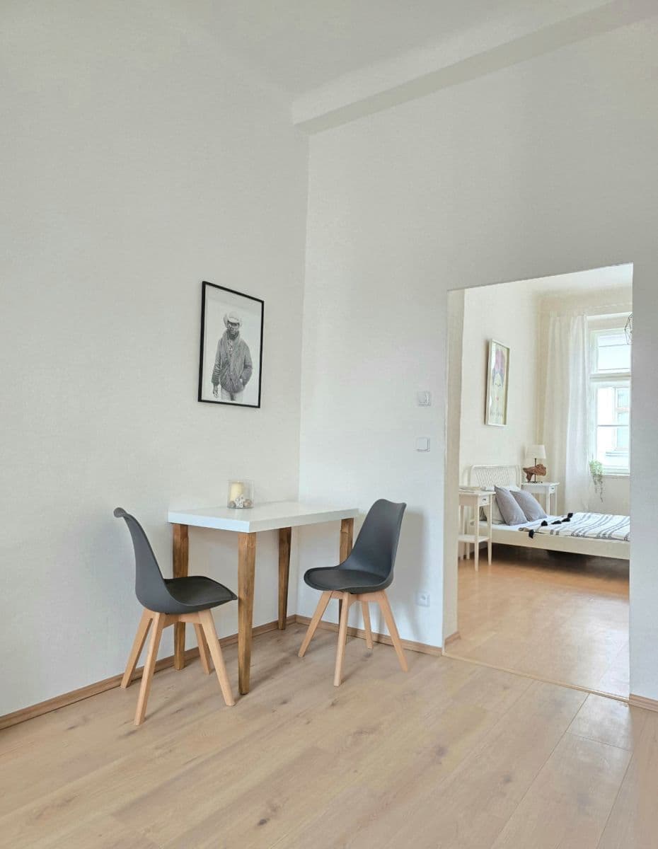 Pronájem bytu 2+kk 45 m², Chlumova, Praha, Praha Pronájem bytu 2+kk 45 m², Chlumova, Praha, Praha