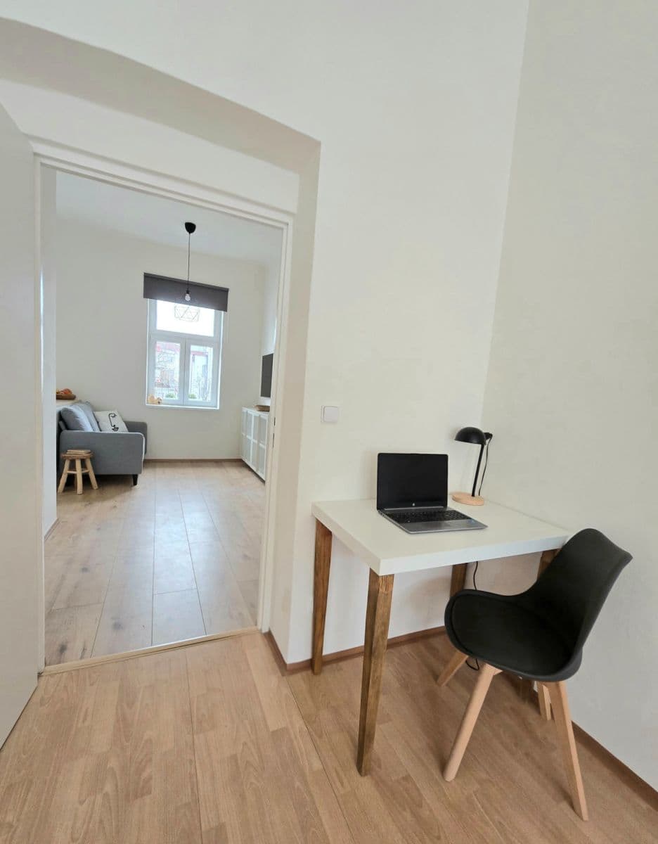 Pronájem bytu 2+kk 45 m², Chlumova, Praha, Praha Pronájem bytu 2+kk 45 m², Chlumova, Praha, Praha