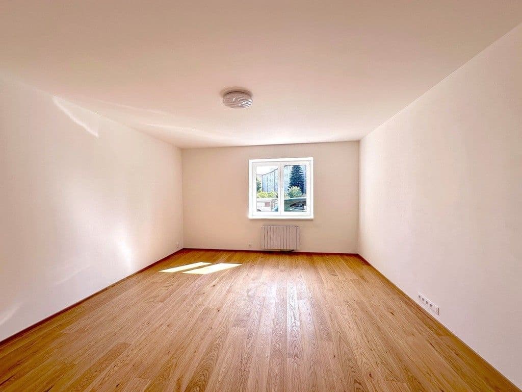 Prodej bytu 2+kk 53 m², Ve Stínu, Praha, Praha Prodej bytu 2+kk 53 m², Ve Stínu, Praha, Praha