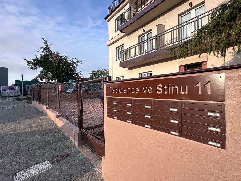 Prodej bytu 2+kk 53 m², Ve Stínu, Praha, Praha Prodej bytu 2+kk 53 m², Ve Stínu, Praha, Praha