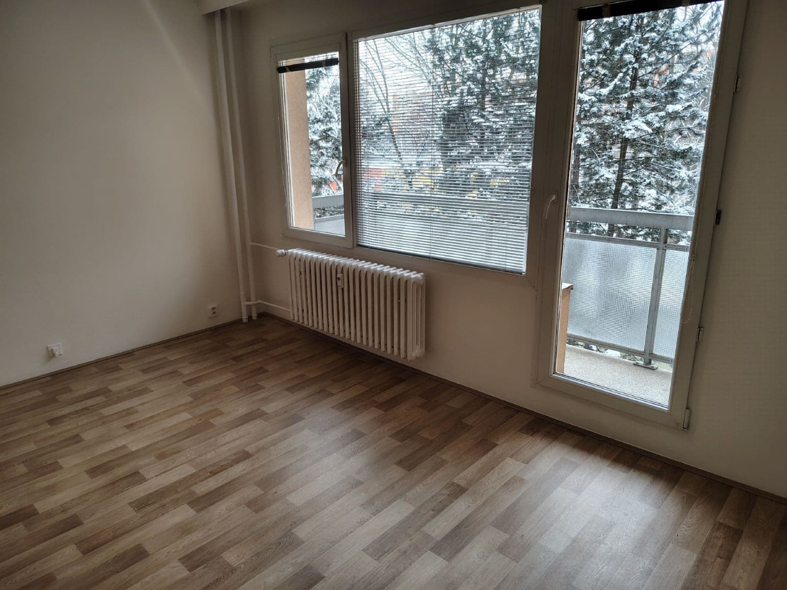 Pronájem bytu 1+kk 34 m², Uzbecká, Brno, Jihomoravský kraj Pronájem bytu 1+kk 34 m², Uzbecká, Brno, Jihomoravský kraj