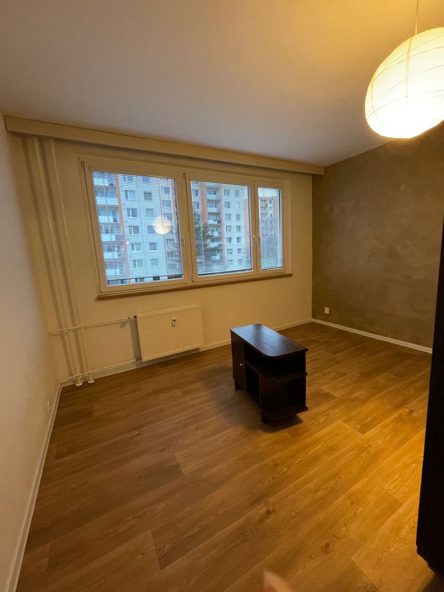 Pronájem bytu 3+1 81 m², Podlesí II, Zlín, Zlínský kraj Pronájem bytu 3+1 81 m², Podlesí II, Zlín, Zlínský kraj