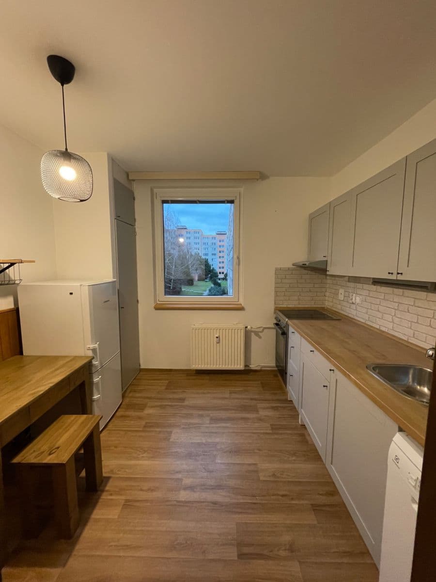 Pronájem bytu 3+1 81 m², Podlesí II, Zlín, Zlínský kraj Pronájem bytu 3+1 81 m², Podlesí II, Zlín, Zlínský kraj