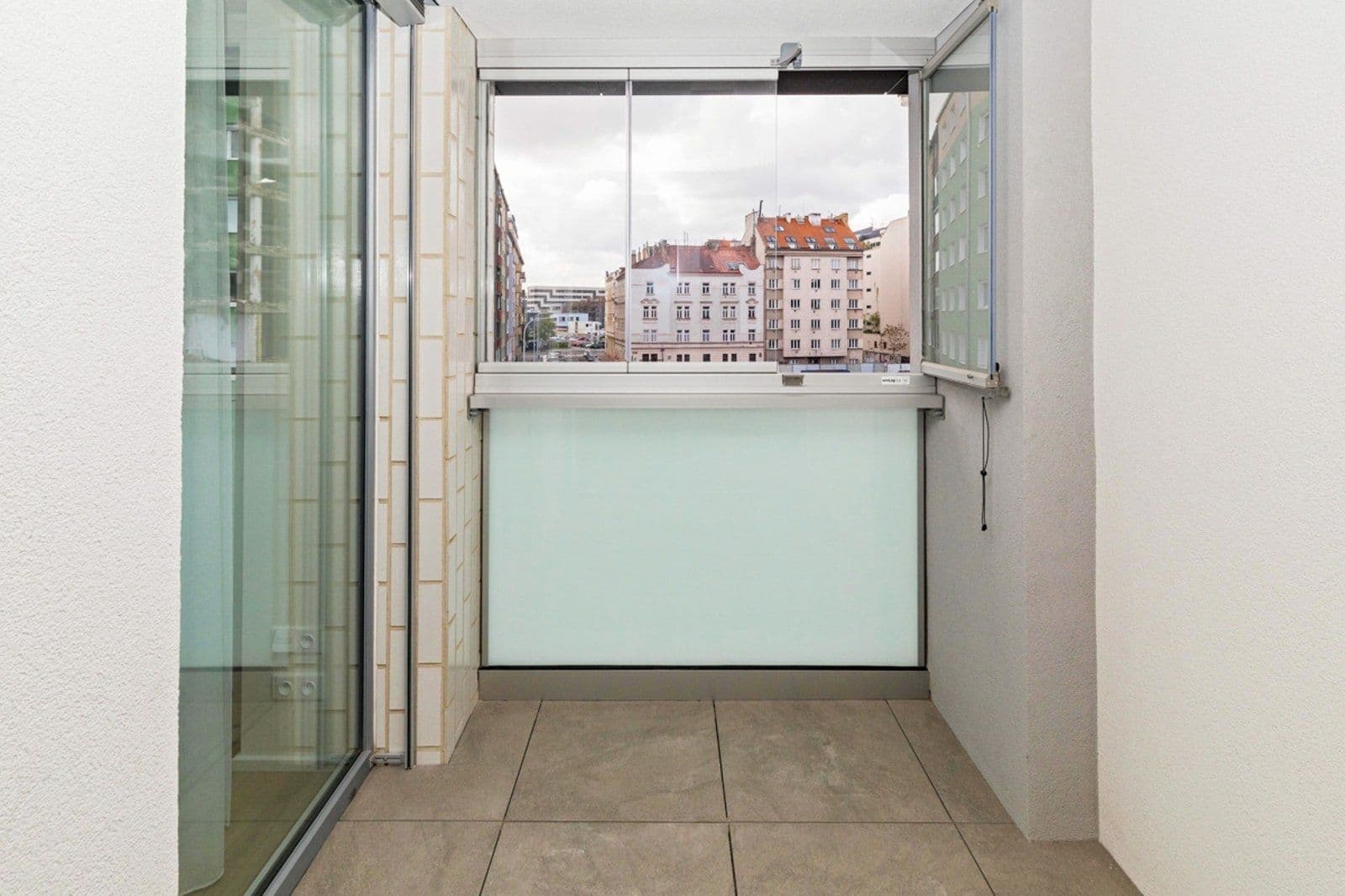 Pronájem bytu 1+kk 36 m², Vrbenského, Praha, Praha Pronájem bytu 1+kk 36 m², Vrbenského, Praha, Praha